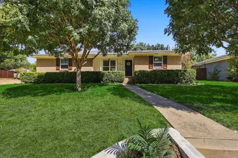 8805 Westfield Drive