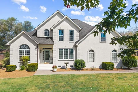 2792 Thompson Station Rd E