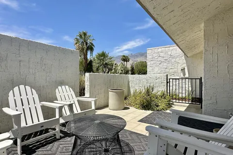 2218 Sunshine Circle