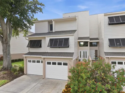 13956 LAKE POINT DRIVE