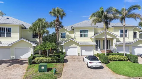 3502 SW Sawgrass Villas Drive #5-A