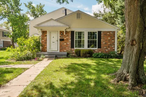 2653 Fenwick Court