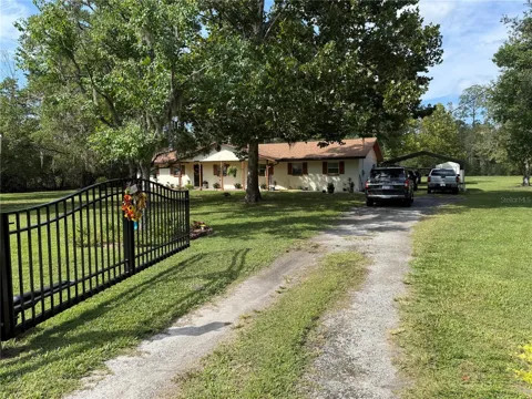 27276 NE COUNTY ROAD 125