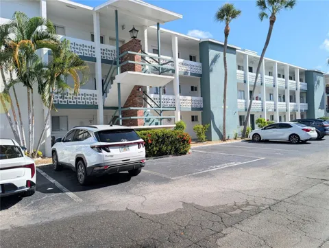 1865 SUNNY DRIVE #G21