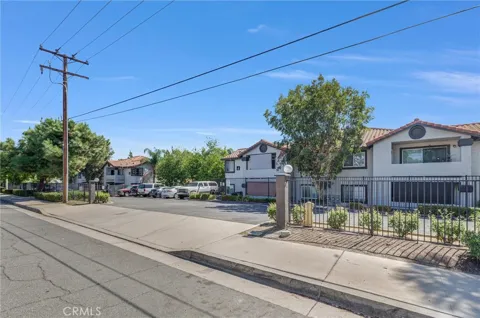 16377 Lakeshore #2B