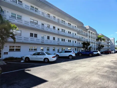 3018 59TH STREET S #303