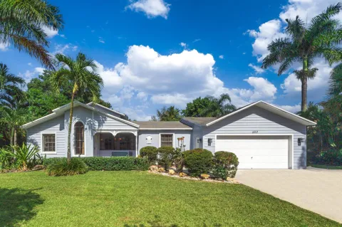 400 E Acre Drive