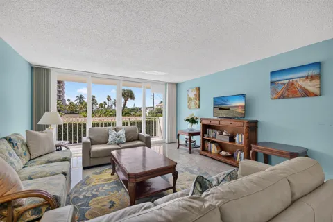 630 OCEAN DRIVE #209