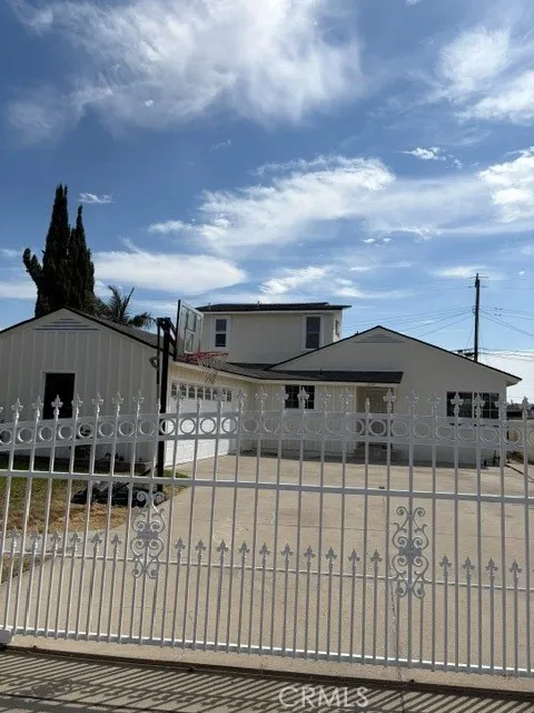 1234 Mindo Drive