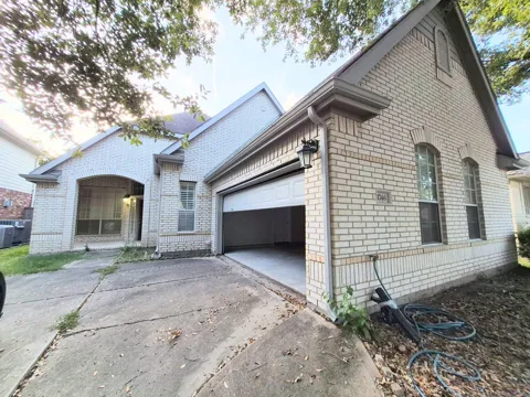 1746 Lakeside Enclave Drive