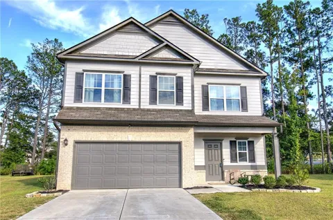 16 Maycroft Court NE