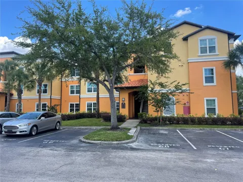 5451 VINELAND ROAD #2201