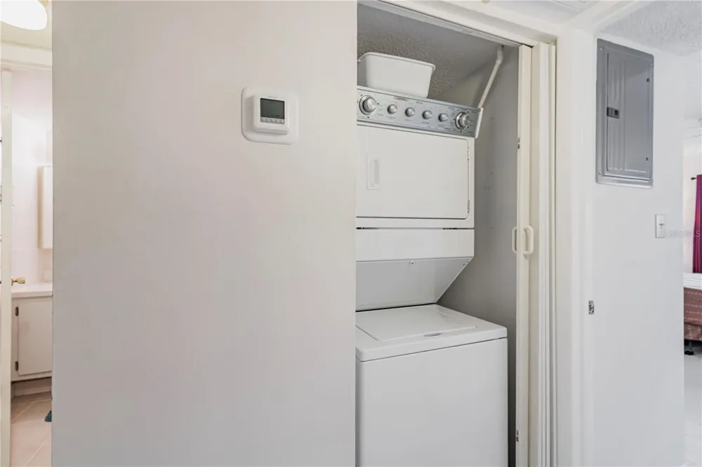 2400 WINDING CREEK BOULEVARD #24-203 Clearwater, FL 33761