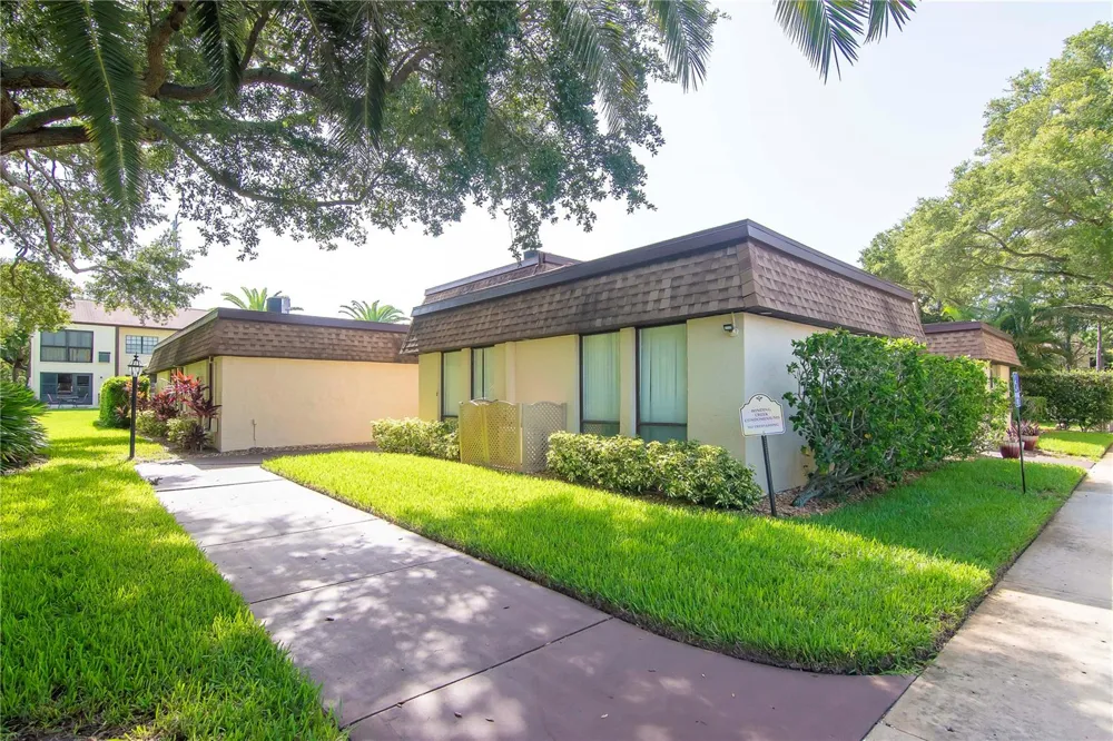 2400 WINDING CREEK BOULEVARD #24-203 Clearwater, FL 33761