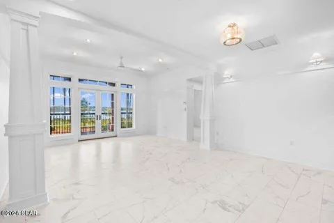 1101 Sawgrass Court #102