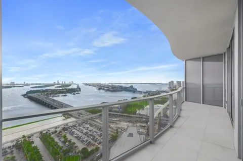 1400 Biscayne Boulevard #3604