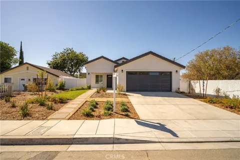 336 E Mead