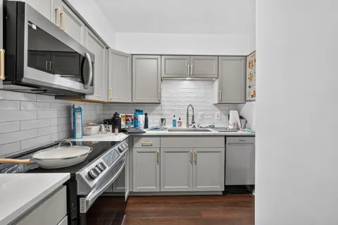 2408 Longview Street #109