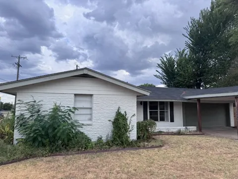 1702 Bristol Court