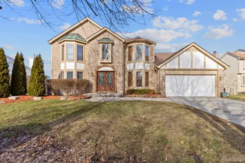 37701 FLEETWOOD DRIVE
