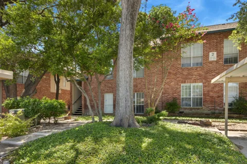 8601 Park Lane #221