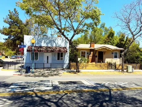 1747 Fern St.