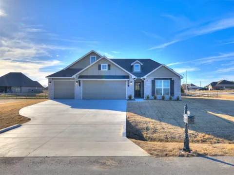 13538 60th EastPlace