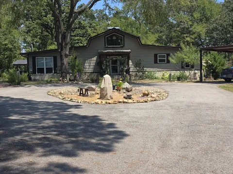 185 Private Road 6604