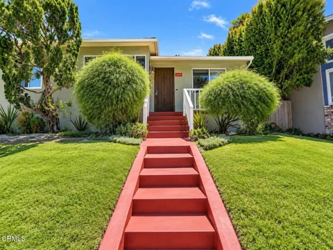 3289 Inglewood Boulevard