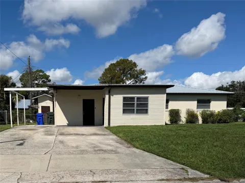 3003 VENICE WAY