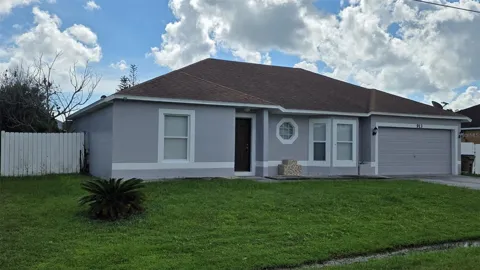 913 CAMBRIDGE COURT