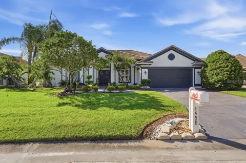 4458 FAIRWAY OAKS DRIVE