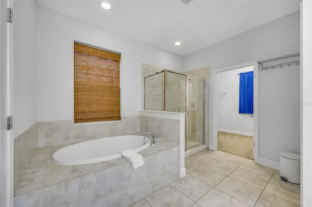 2713 W SAINT LOUIS STREET Tampa, FL 33607