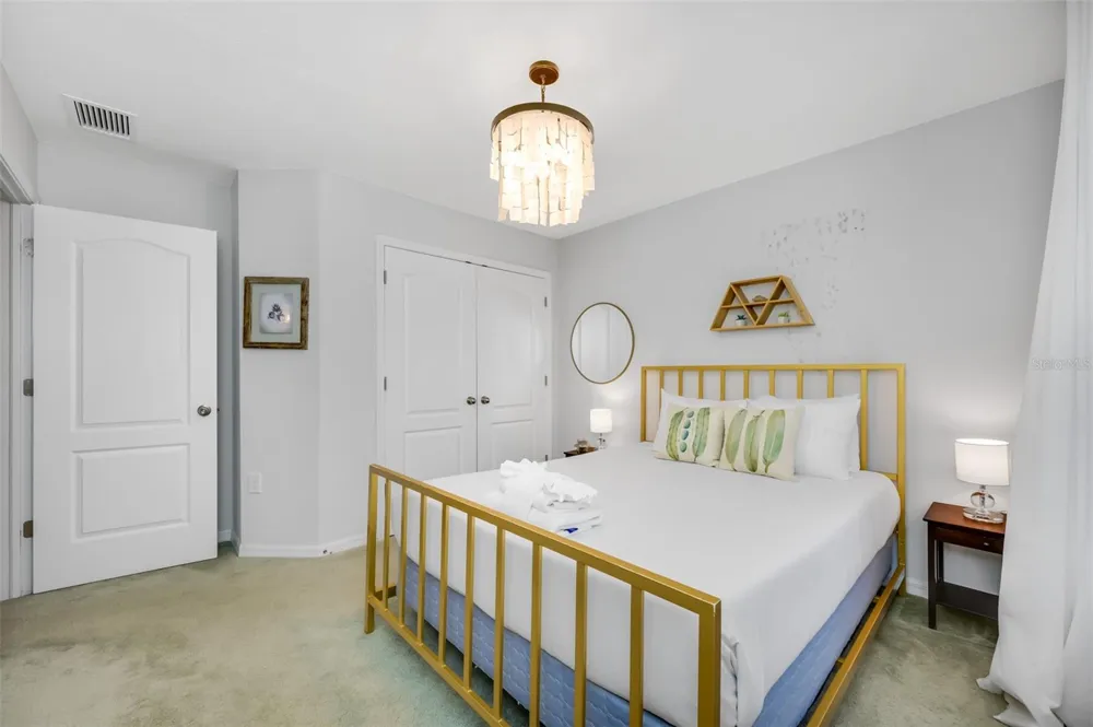 2713 W SAINT LOUIS STREET Tampa, FL 33607