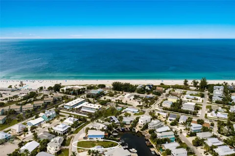 214 S HARBOR DRIVE