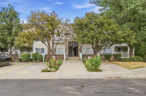 9800 Regatta Drive #101
