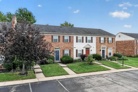 21 Courthouse Green #603