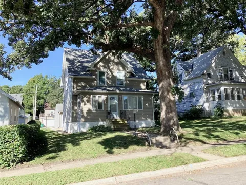 709 Minnesota Avenue