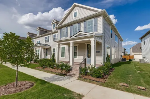 8864 Scarp Hill Lane