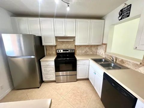 9431 BOCA COVE CIRCLE #1016