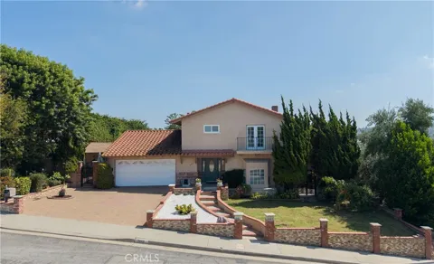 2122 Weeping Willow