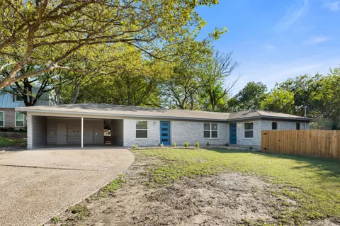 2303 Metcalfe Road #A