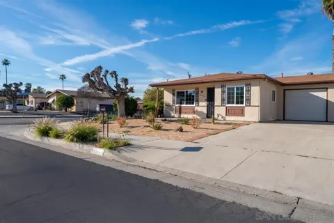 2398 San Bernardo Ave