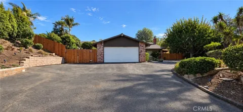 1192 Caren Road