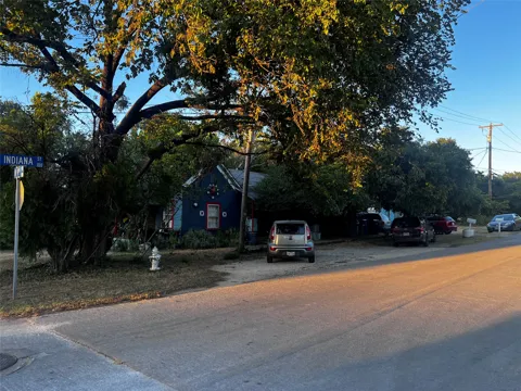 902 9th Street