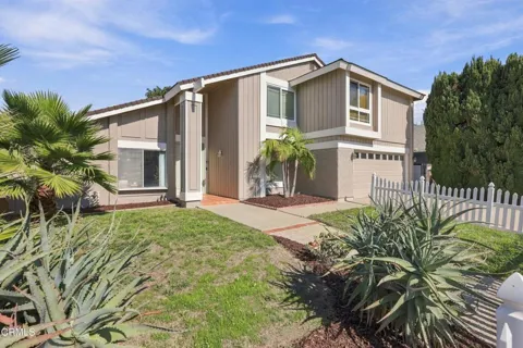 1242 Crestlake Avenue
