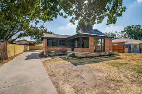 2324 Prichard Lane