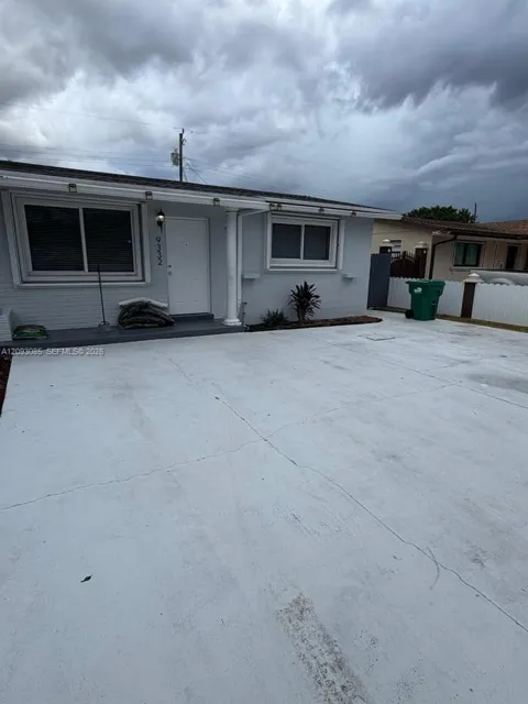 9332 SW 40th Ter #9332