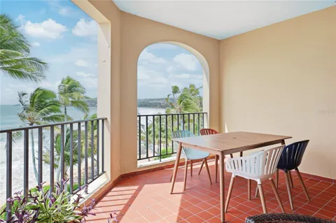190 CANDELERO DRIVE #264