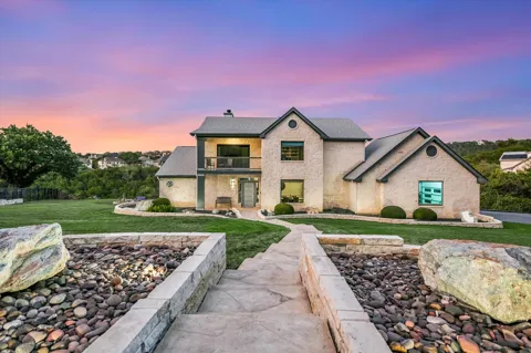 3310 Far View Drive